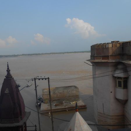 Hotel Sonmony Varanasi Exterior photo